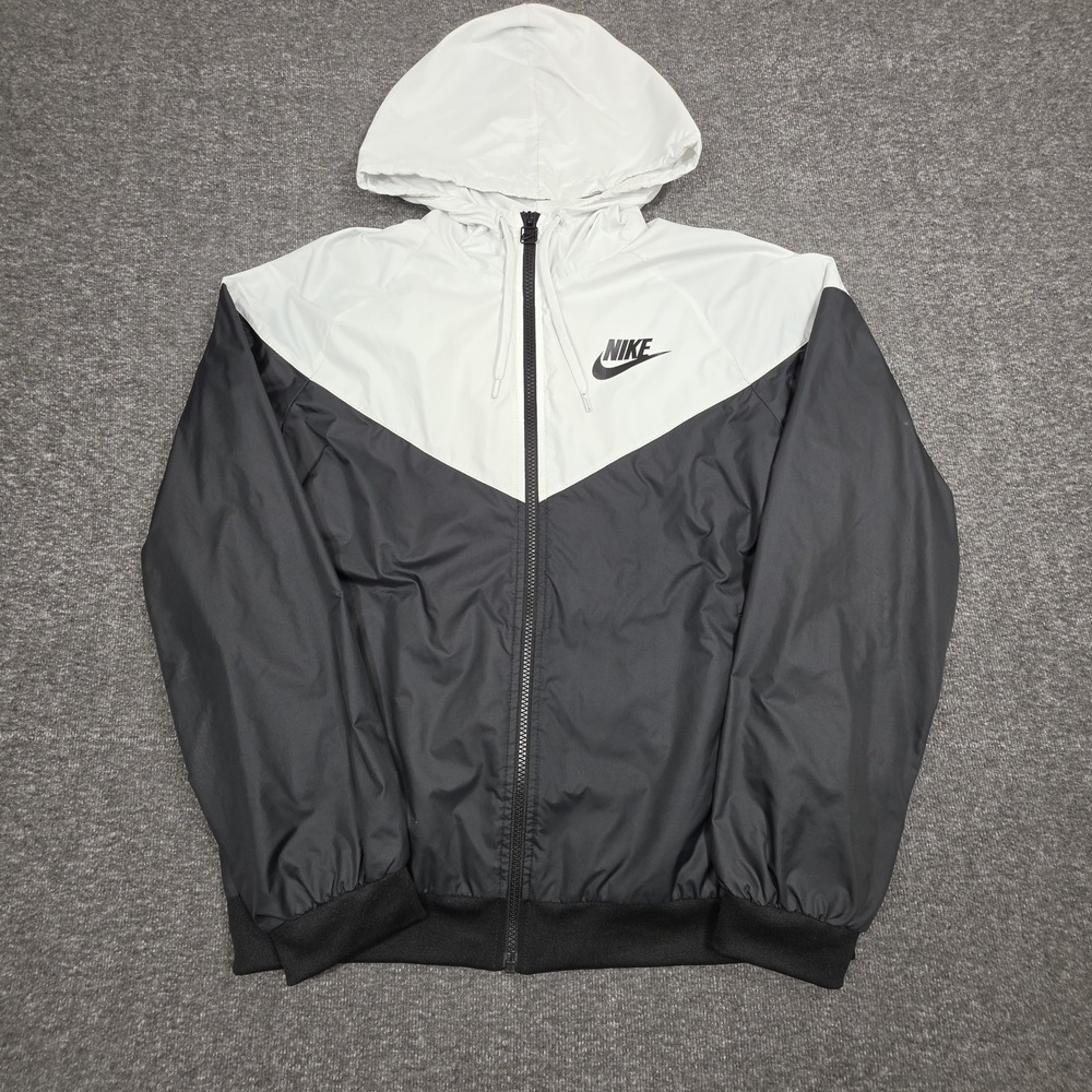 Nike Jacket Women's Sz L WhiteBlack Sportswear Windrunner Lightweight CN6910-011